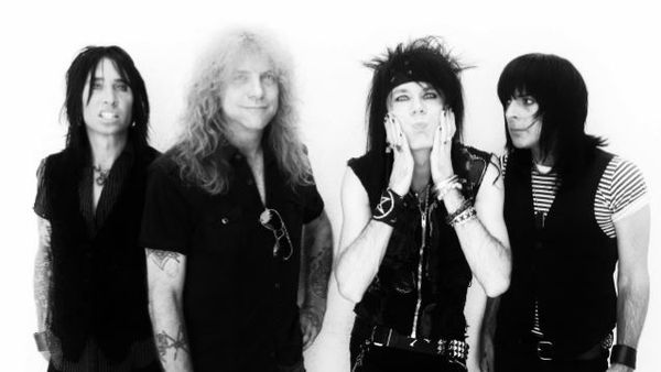 Adler est de retour en studio pour son 2ème album