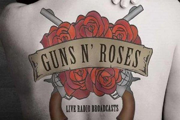 Un double CD live (Non Officiel) de Guns N' Roses va sortir en Avril.