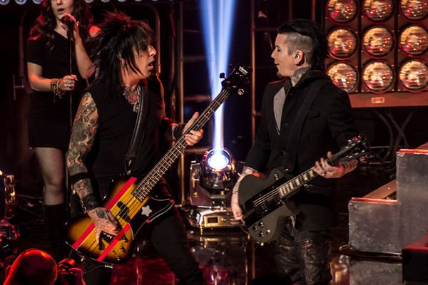 Sixx: A.M prévoit de sortir deux albums en 2016