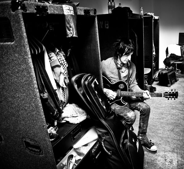 Richard Fortus a été victime d'un accident de moto