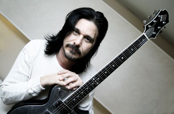 Gilby Clarke enregistre un nouvel album solo