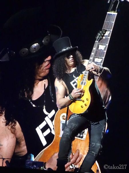 Guns N' Roses- Live At Foro Sol