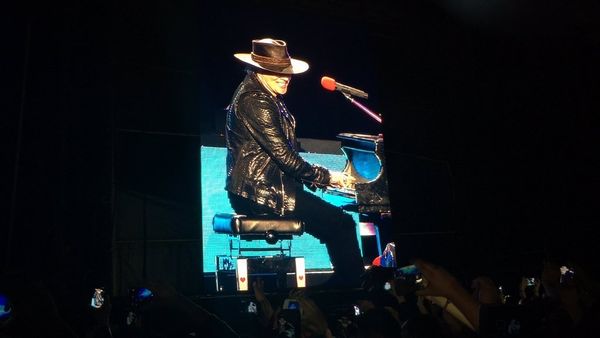 Guns N' Roses- Live At Foro Sol (2nd show)