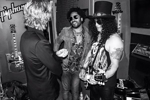 Alice In chains & Lenny Kravitz en ouverture du "Not In This Lifetime Tour"