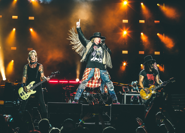 Les Guns N' Roses ont été arrêtés à la frontière canadienne