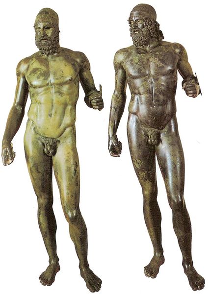 I Bronzi di Riace tornano a splendere. Il premier Matteo Renzi: "Tutta la Calabria deve tornare in serie A”