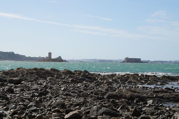 Carte postale de Bretagne : L'île noire