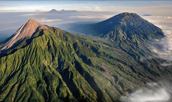Volcans de la décennie : Le Merapi