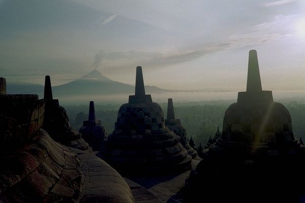 Volcans de la décennie : Le Merapi