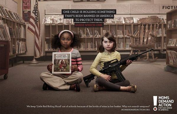 Quel est l'objet litigieux ? Le livre ou l'arme.