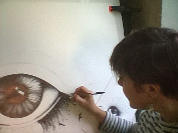 dessin au stylo bille - un autre regard - FloM