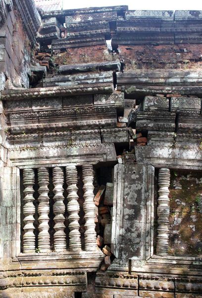 Au fil du mékong (8) : Le temple de la Montagne....