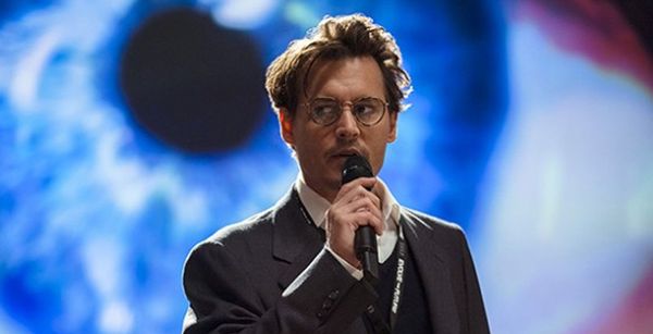 Transcendence : Johnny Depp telechargé dans une machine (vidéo) !