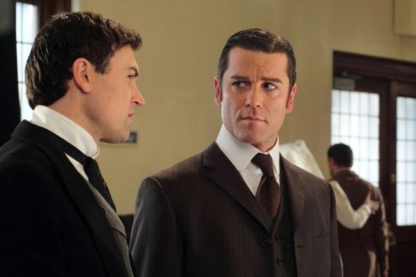 Murdoch Mysteries Star - Times