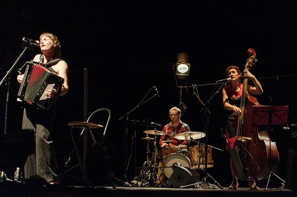 Emilie Cadiou Format à 3 Régions en scène à Hendaye le 7 janvier 2015 à 20h