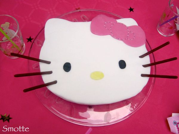 Gâteau Hello Kitty