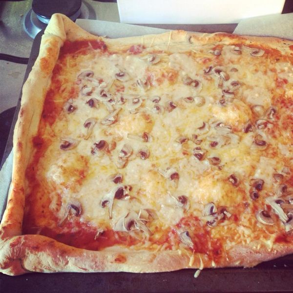 La Pizza Pan Maison