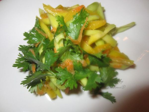 Salade de mangue, mango salad