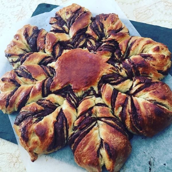 Brioche Etoilée à La Pâte à Tartiner