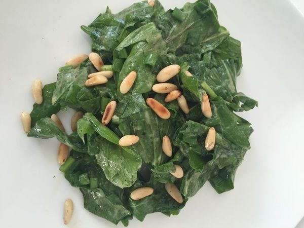 Salade de Roquettes Aux Pignons De Pins