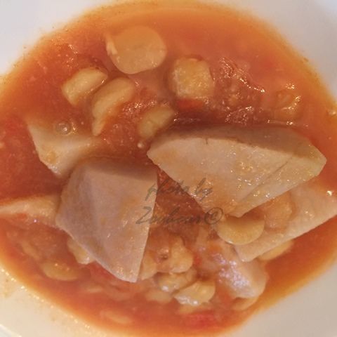 Taro à la sauce tomate, kilkass Bil Banadoura