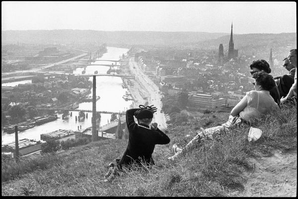 Cartier-Bresson à Jumièges : aller plus loin que le sujet