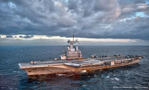 L'actu de la MARINE NATIONALE, de notre défense et de nos alliés /3 Ob_ac2d27_cdg