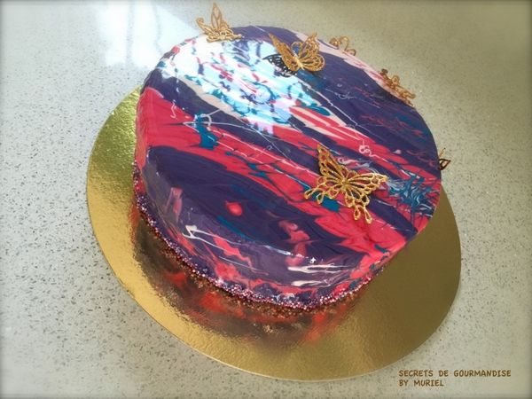 Arlequin, Entremet Mousse chocolat blanc, nougat noir