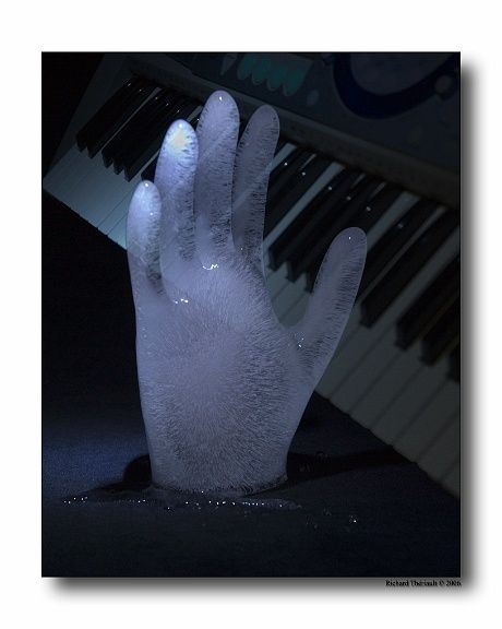 Les mains de glace