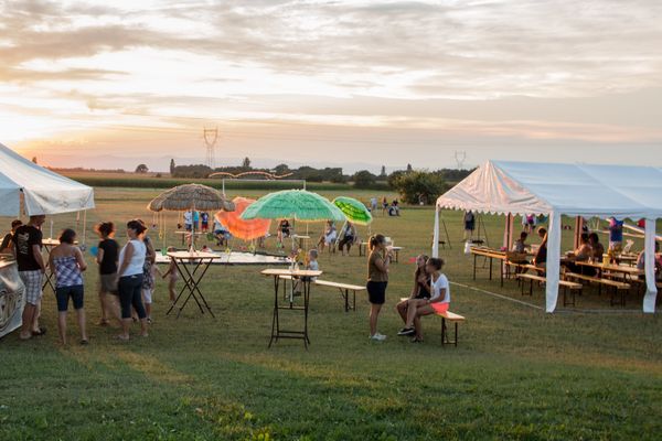 Chaleur caniculaire pour la 3e nuit à la belle étoile