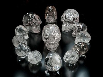 Les 13 crânes de cristal et leur force ancestrale divulguée