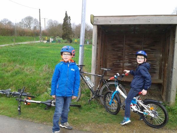 CE2 - sortie vélo... mouillée !