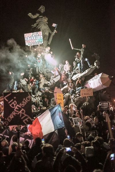Charlie prend la Bastille?