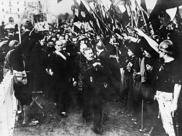 IL Y A QUATRE-VINGT-TREIZE ANS, LA MARCHE SUR ROME : « A CHI ROMA? A NOI! »