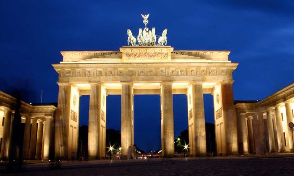 « MIGRANTS » : ICH BIN KÖLN…UND AUCH BERLIN !