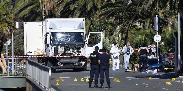 CARNAGE DE NICE : C’EST LA LAMENTABLE RÉPUBLIQUE « FRANÇAISE » QUI EST RESPONSABLE !