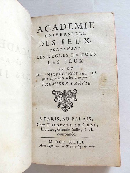 ACADEMIE UNIVERSELLE DES JEUX - RESTAURATION DE 2 LIVRES DU XVIIIe SIECLE