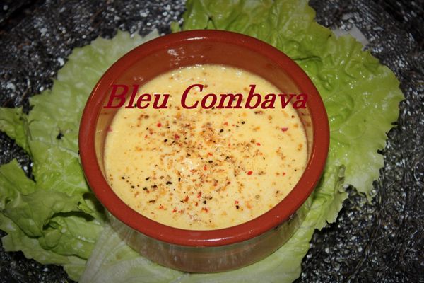Crème brûlée salée à la Crème de Roquefort, Jambon Cru et Tomates Séchées