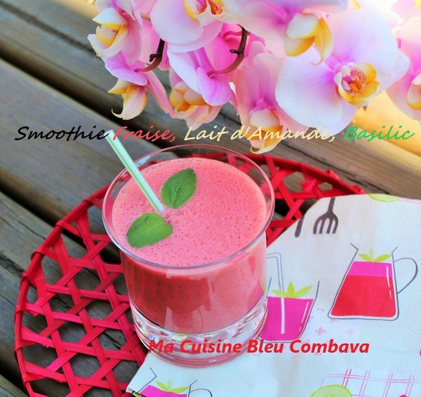 Smoothie Fraise, Lait d'Amande, Basilic