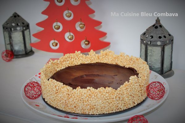 Tarte au Chocolat Épicé en Habit de Fête de Quinoa Soufflé