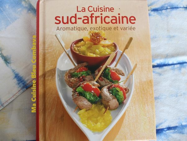 La Cuisine Sud-africaine-Réalisation complète: Naumann&Göbel Verlagsgesellschatt mbH- Traduit de l'Allemand
