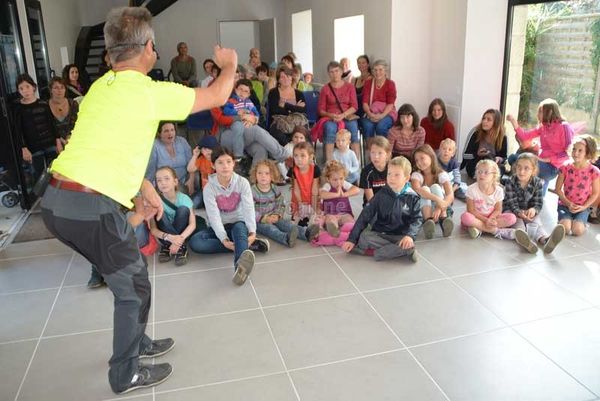 Spectacle pour enfants plébiscité à Pedernec