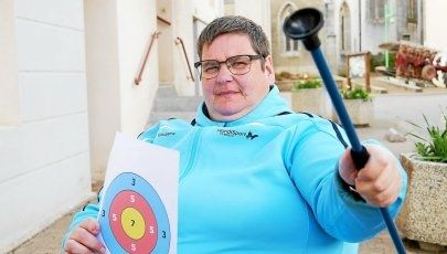 La championne de Bretagne handisport sarbacane compte monter un club à Guerlesquin