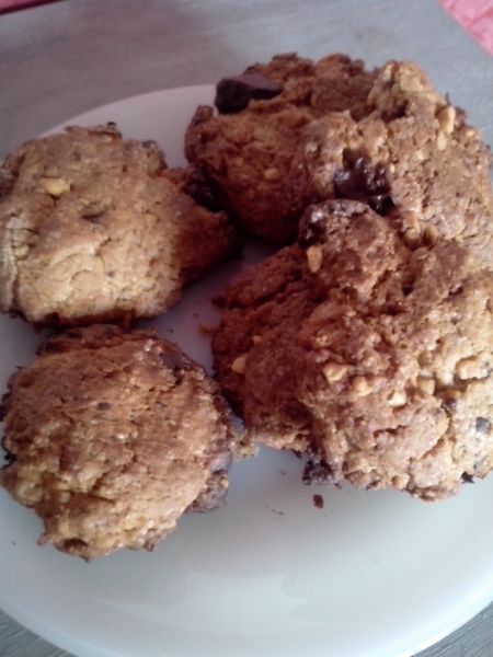 Cookies vegan: beurre de cacahuète, choco, banane