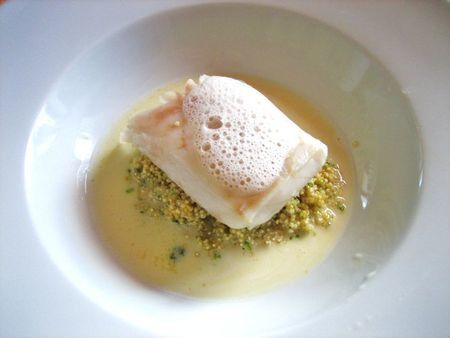 Dos de cabillaud, lait de coco, coquillages et citron vert ( Eric Fréchon )