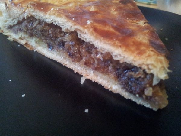 Galette des Rois aux noisettes et chocolat
