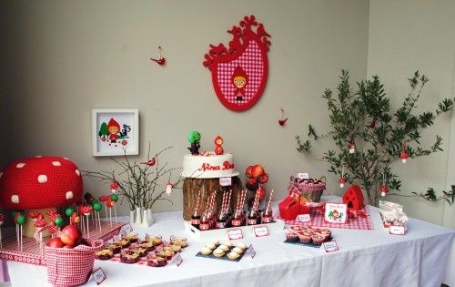 Sous leurs airs de Petit Chaperon Rouge... 3 albums dès 4 ans