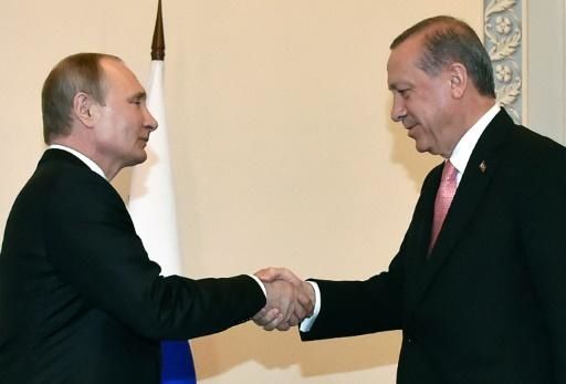 Poutine et Erdogan , deux gentils garçons pleins d'attentions pour leurs peuples ...