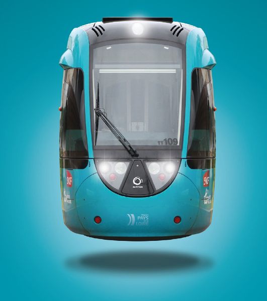 Attention au départ du Tram-Train Nantes – Châteaubriant.