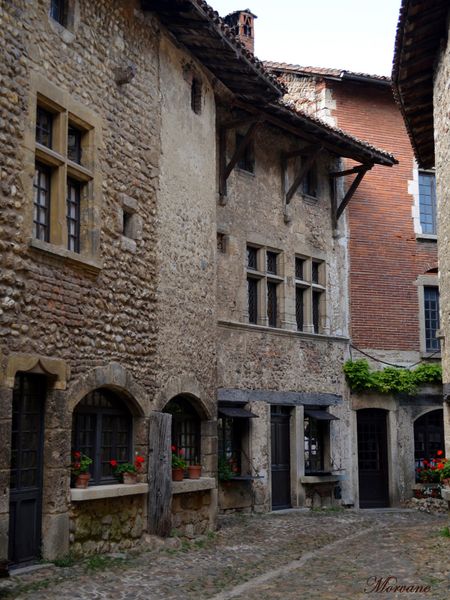 Rue des Princes.